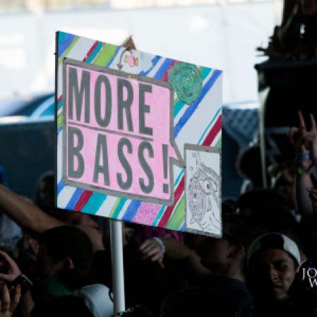 Chicago wants 'More Bass"